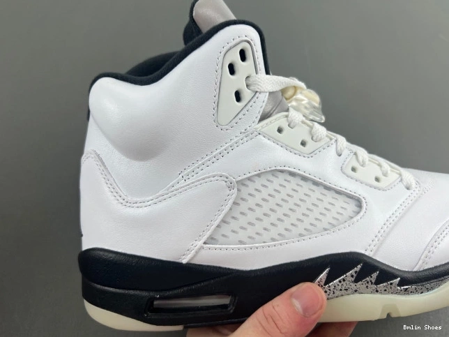 Bmlin Shoes JORDAN BLACK' AIR 'WHITE RETRO DD0587-110 5 0710
